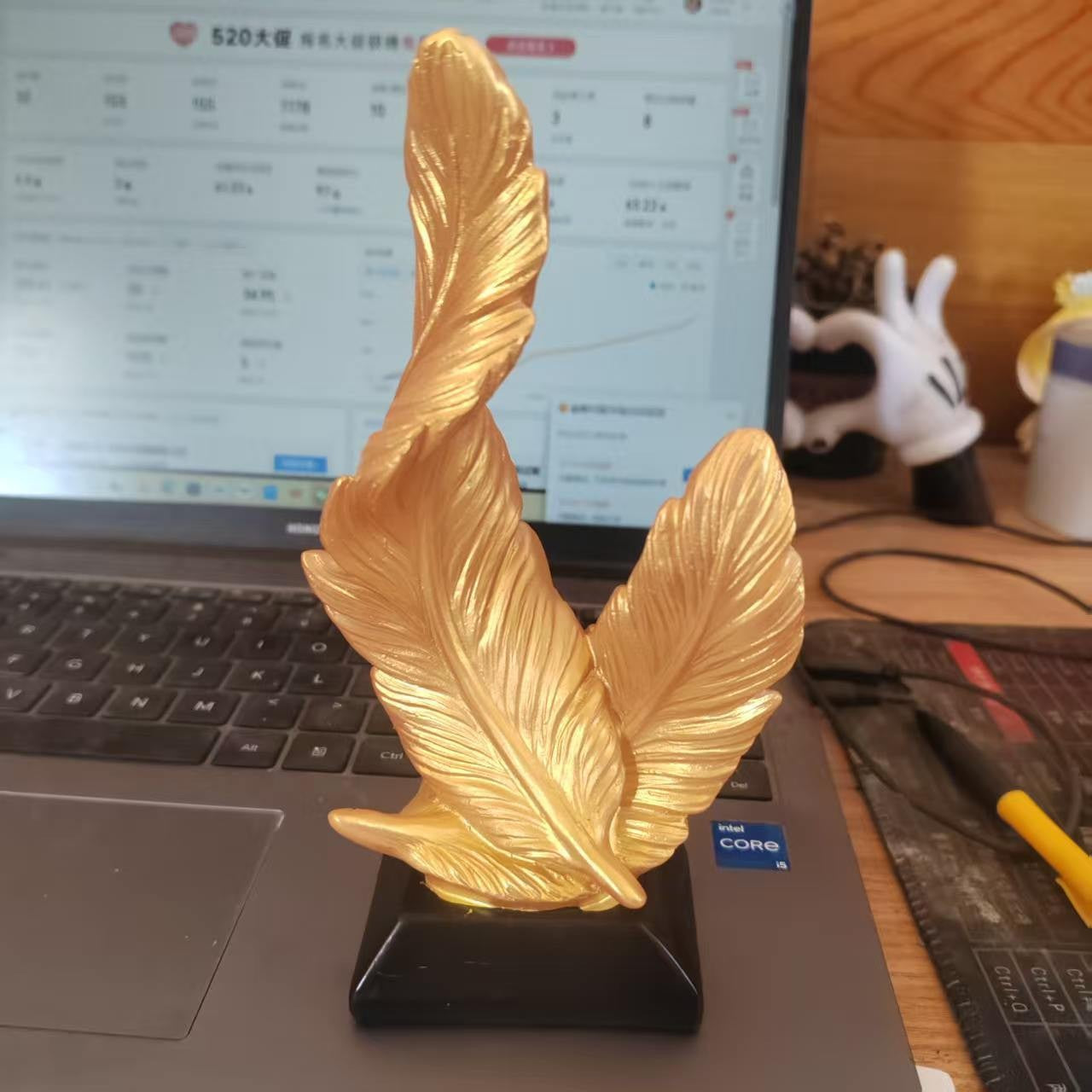 Resin Feather Desktop Ornament